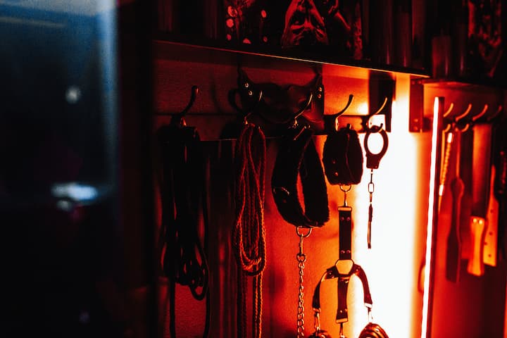 The Lovers’ Lair Adult Theme Kinky Couples Getaway