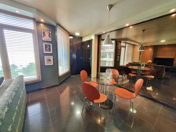 1 BDRM NEAR BOARDWALK