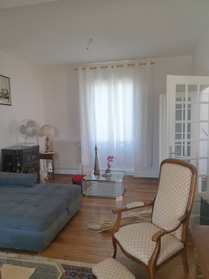 Maison Nérisienne 2 Personnes - Néris-les-Bains