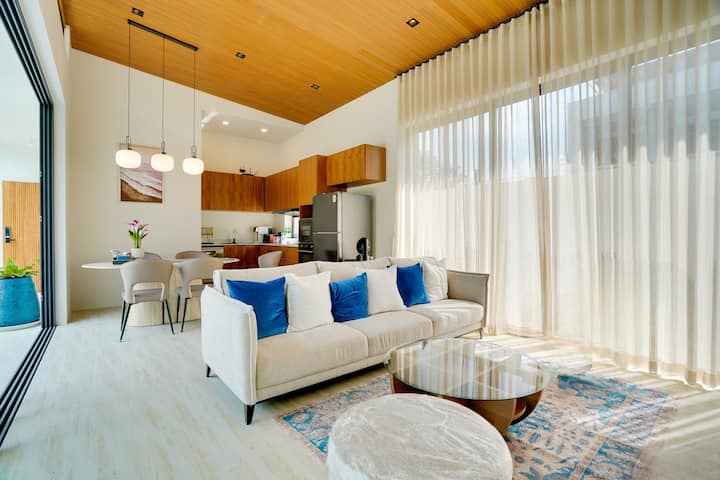 Brand New Private Pool 4 Bedroom Villa Bangrak - Koh Samui