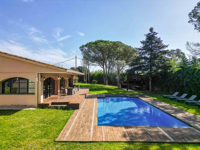 CoastalVillas – Villa Can Estrelles gallery image 3