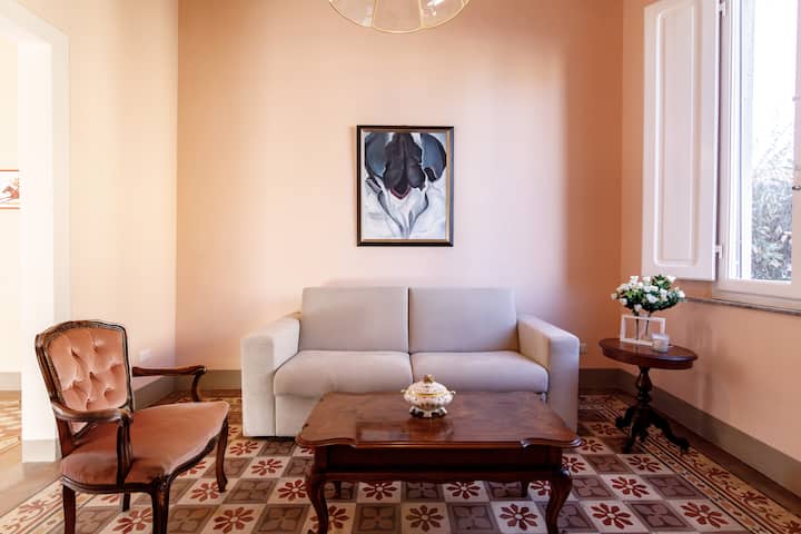 Guesthost - Casa Calise Elegant Villa With Garage - Siena