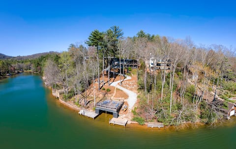 Lake Toxaway Lakefront | Views, Dock & Fire Pit