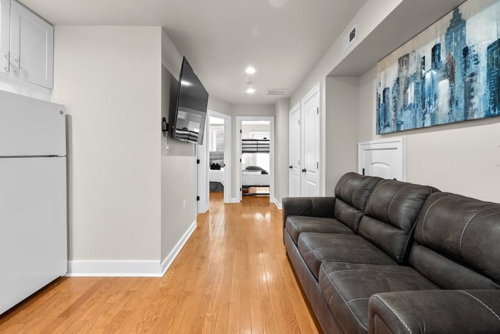 Private City Condo+ 2bd+1bath+free Street Parking - Washington D. C., DC