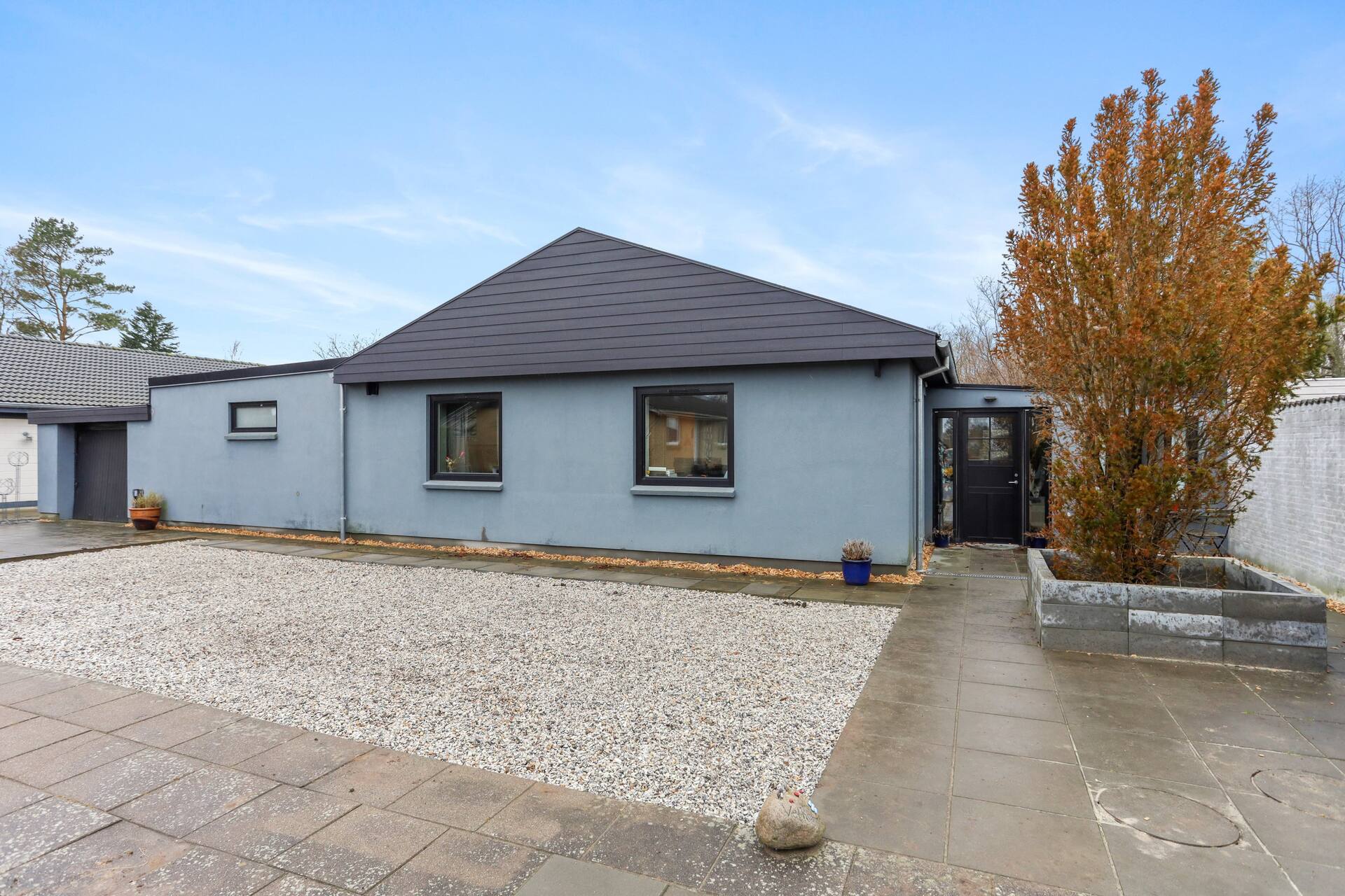 Large newly renovated house in Vadum close to airport