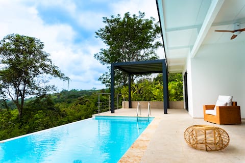 Modern 3BR Villa w/ Pool – Perfect for Groups