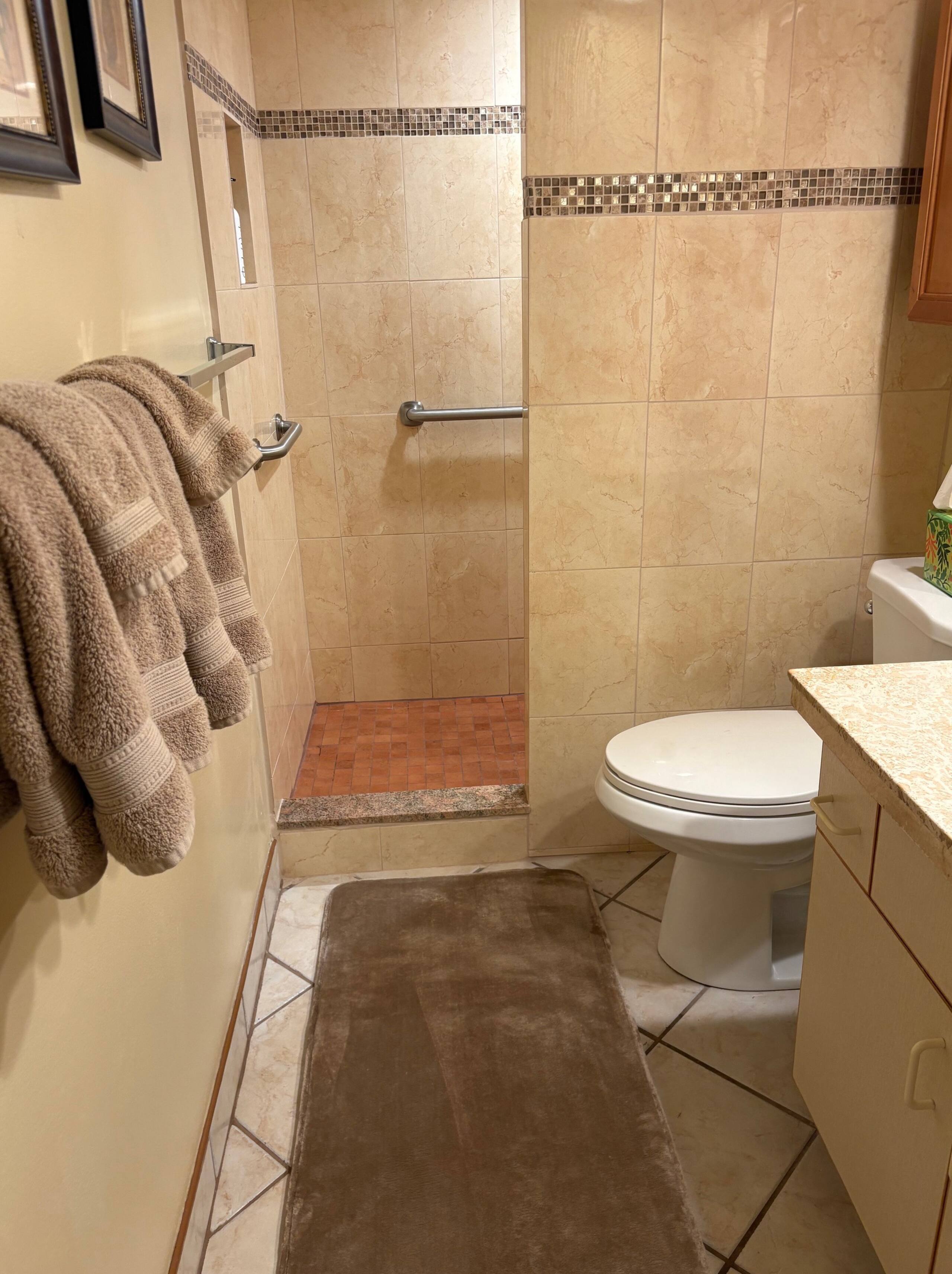 Condo in Wailuku · ★4.91 · 1 bedroom · 1 bed · 1 bath - Image 17