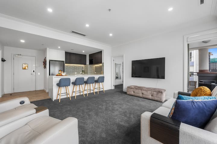 Heart Of The City Apartment - Free Parking! - Auckland
