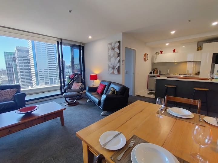 Neo Urban Retreat:
Stylish Cbd Stay On Spencer St - Melbourne