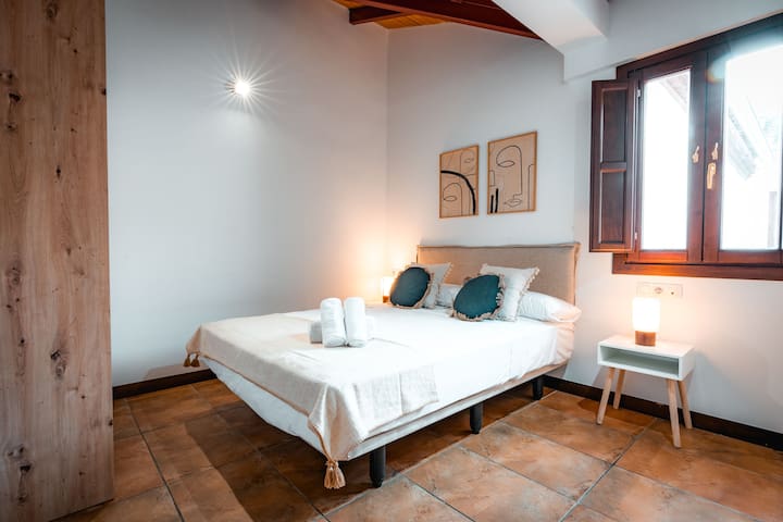 Creaciona In S.L.U managed Airbnb listing 3