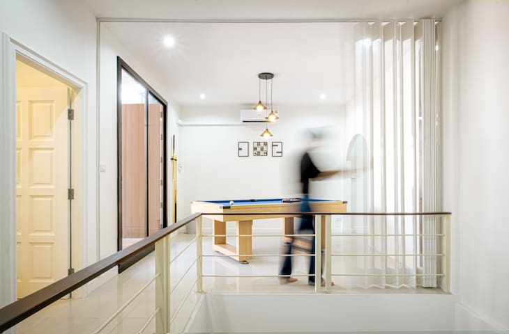 4BR Home 5mins SiamSquare /MRT 500m 5mins