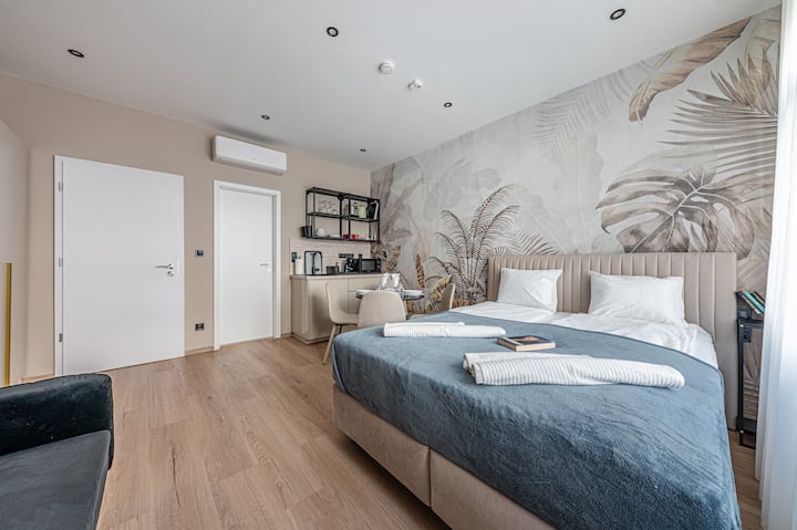 Casa Solara  Premium Studio W/ Ac, Nyugati - Boedapest