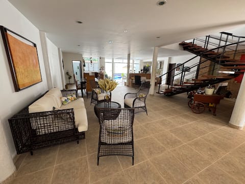 Top Airbnb: 20% | Casa Del Alba with pool. in Anapoima