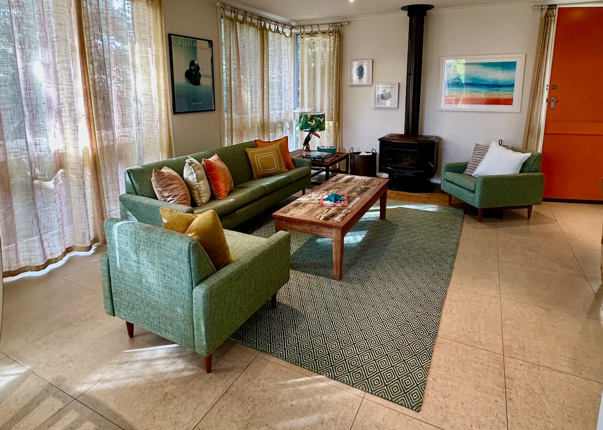Top performing Airbnb: @ClassicBeachHouse/Lonny in Point Lonsdale