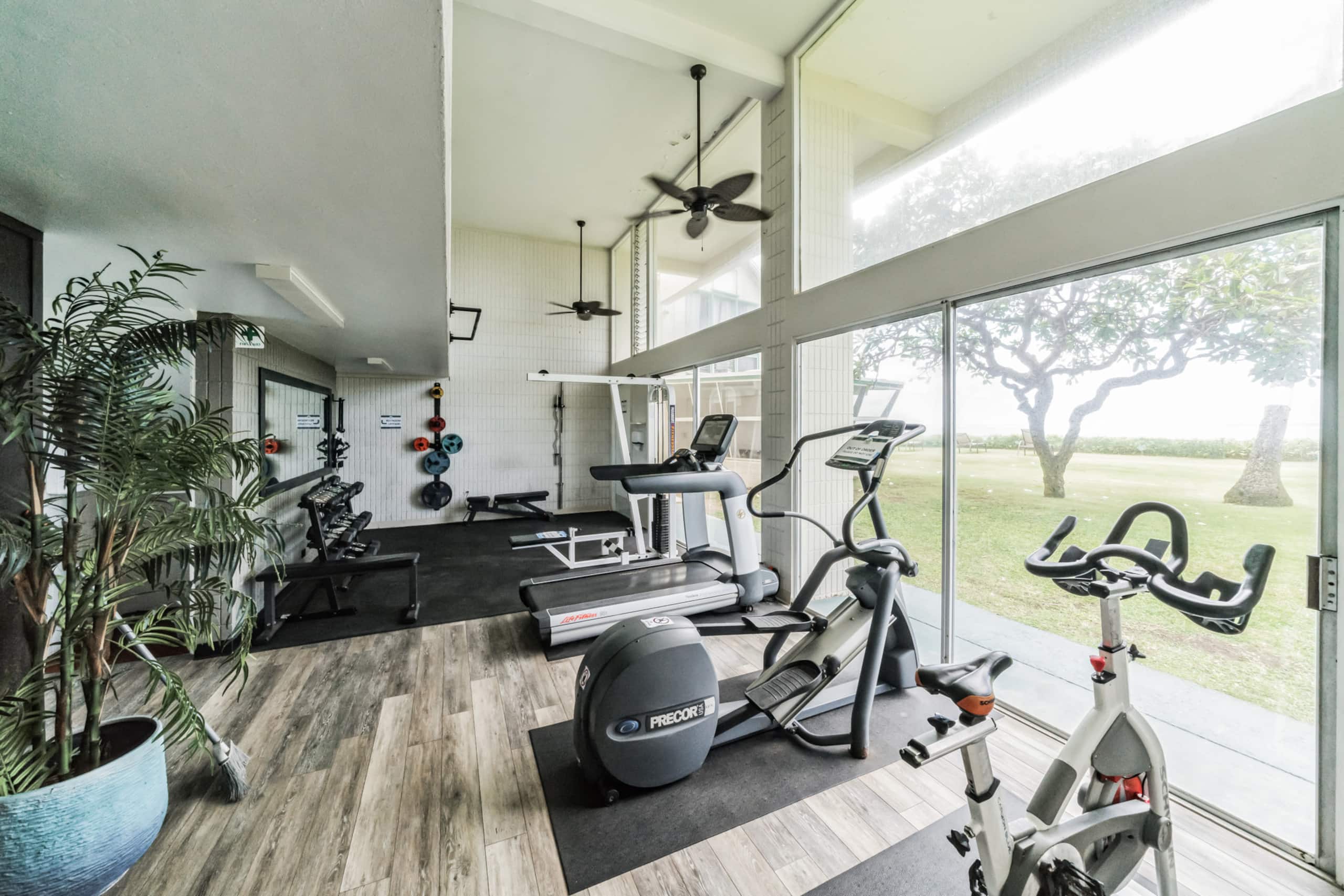 Condo in Hauula · ★4.7 · 1 bedroom · 2 beds · 1 private bath - Image 14