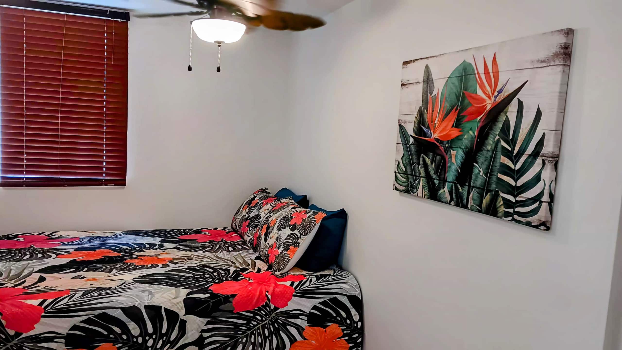 Condo in Hauula · ★4.7 · 1 bedroom · 2 beds · 1 private bath - Image 36