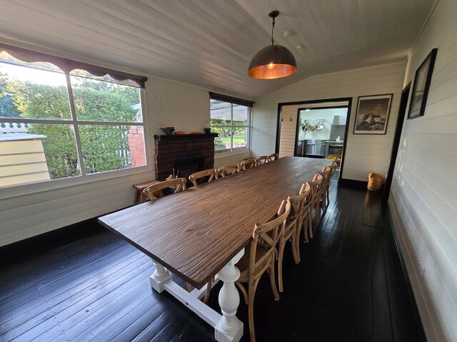 The Colonial – Whole Home gallery image 4