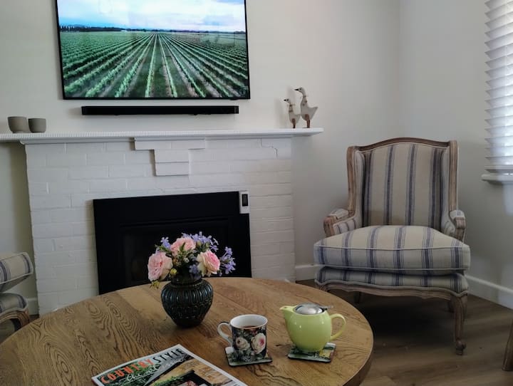 Peaceful Historic Country Cottage - Milawa