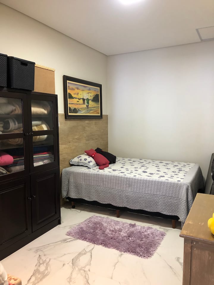 საძინებელი 3