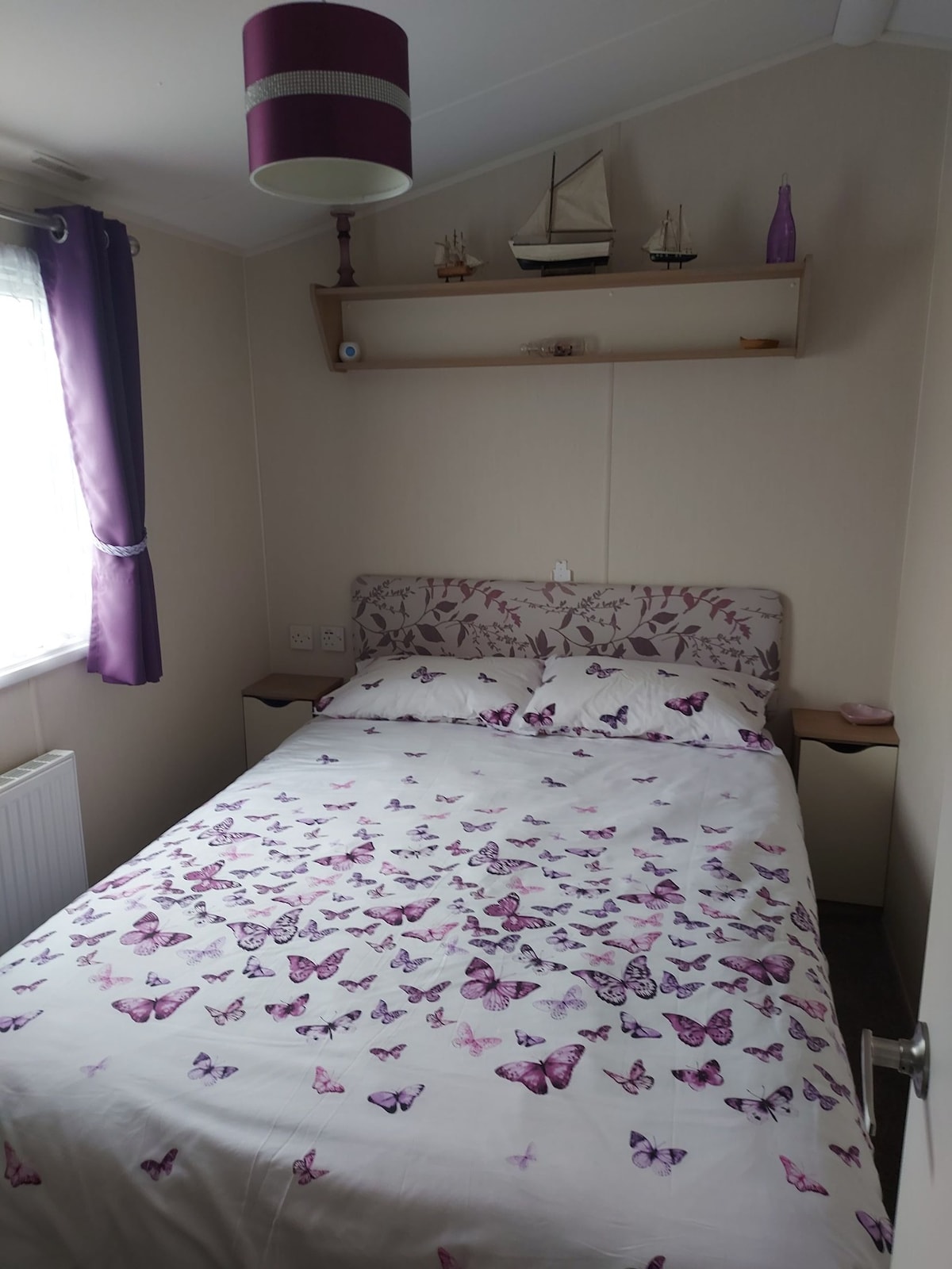 საძინებელი 1