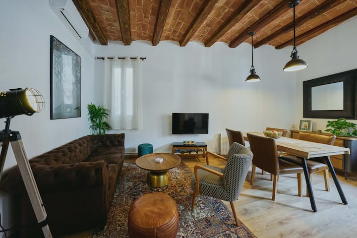 Charmy Apartment In Poble Sec - برشلونة