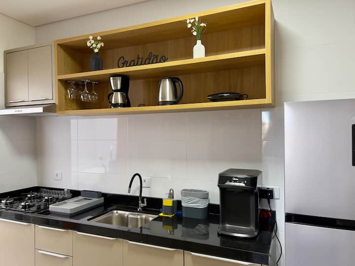 Flat Top Confortável | Ar-condicionado E Netflix - São José dos Campos