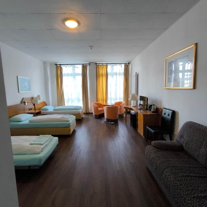 غرفة النوم 12