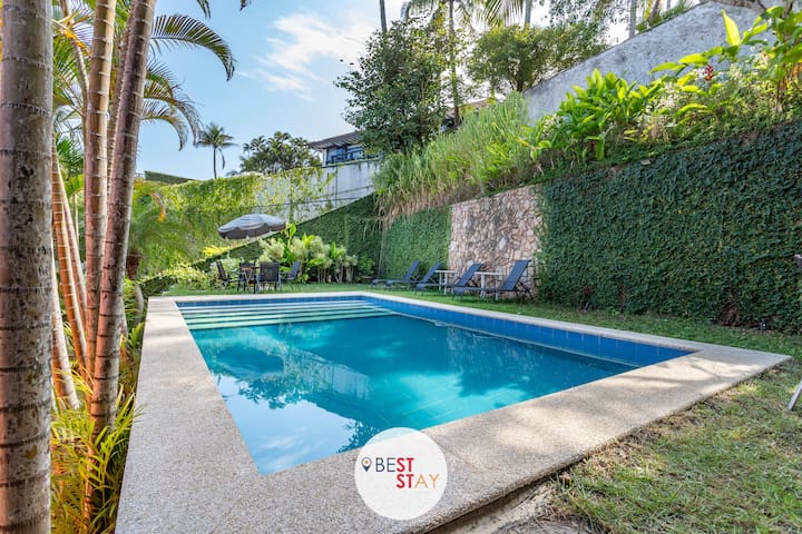 Casa na Montanha Vista Espetacular da Praia no Joá gallery image 2