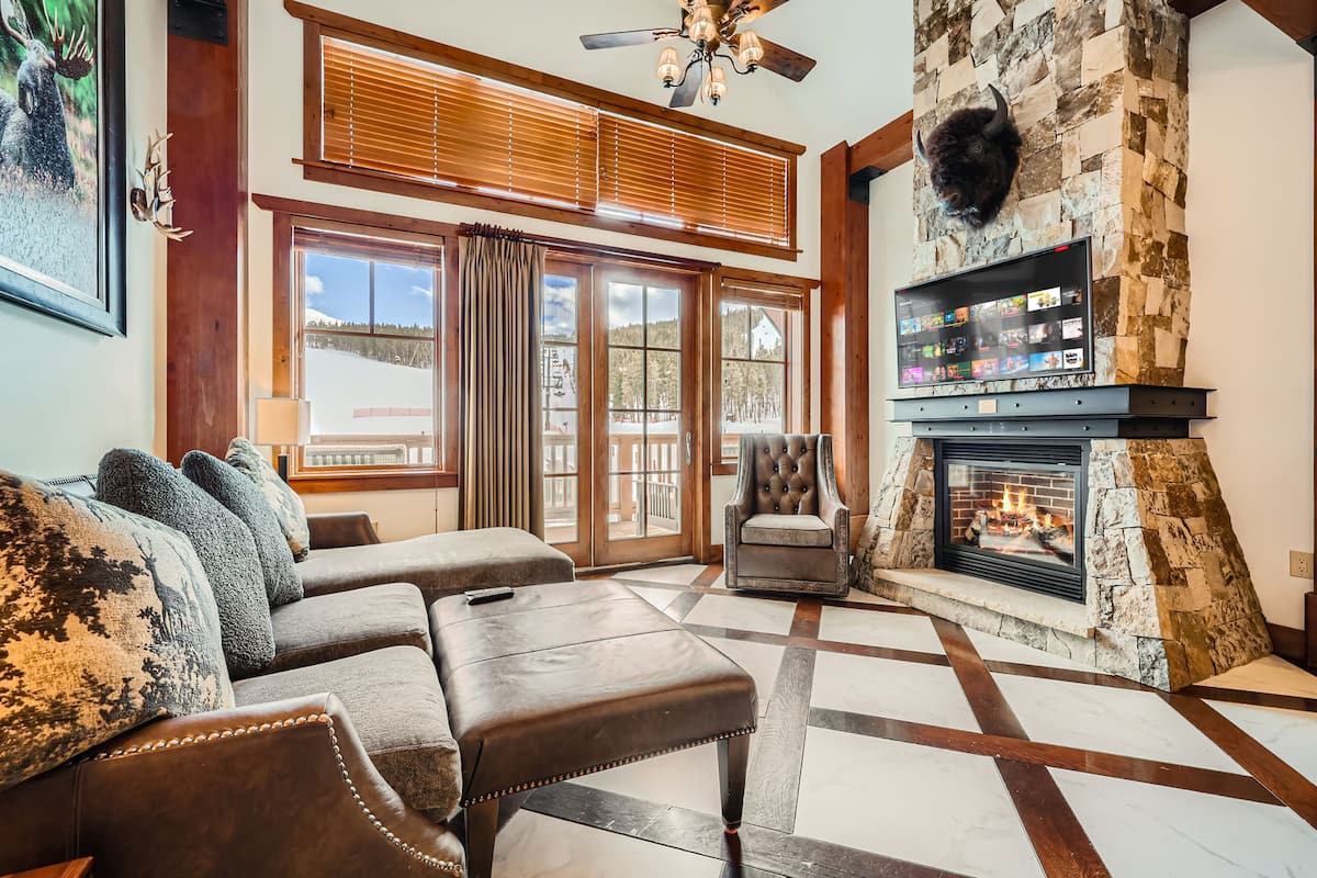 One Ski Hill Place 8505 + 8506