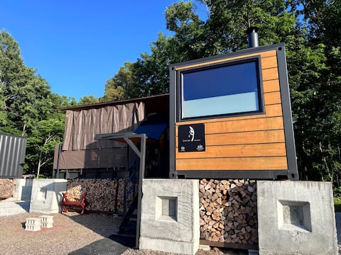 Private sauna overlooking Mt. Yotei | Sauna & Villa Bonfire