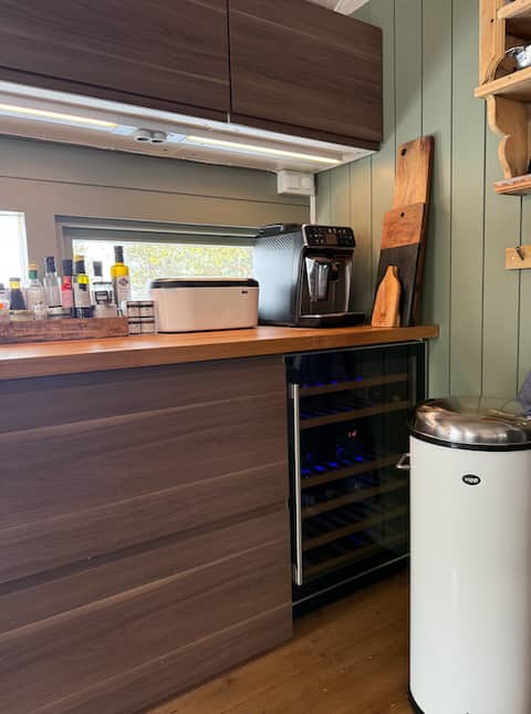 Top performing Airbnb: Idyllic in the national park - central in the mountains! in Nord Fron