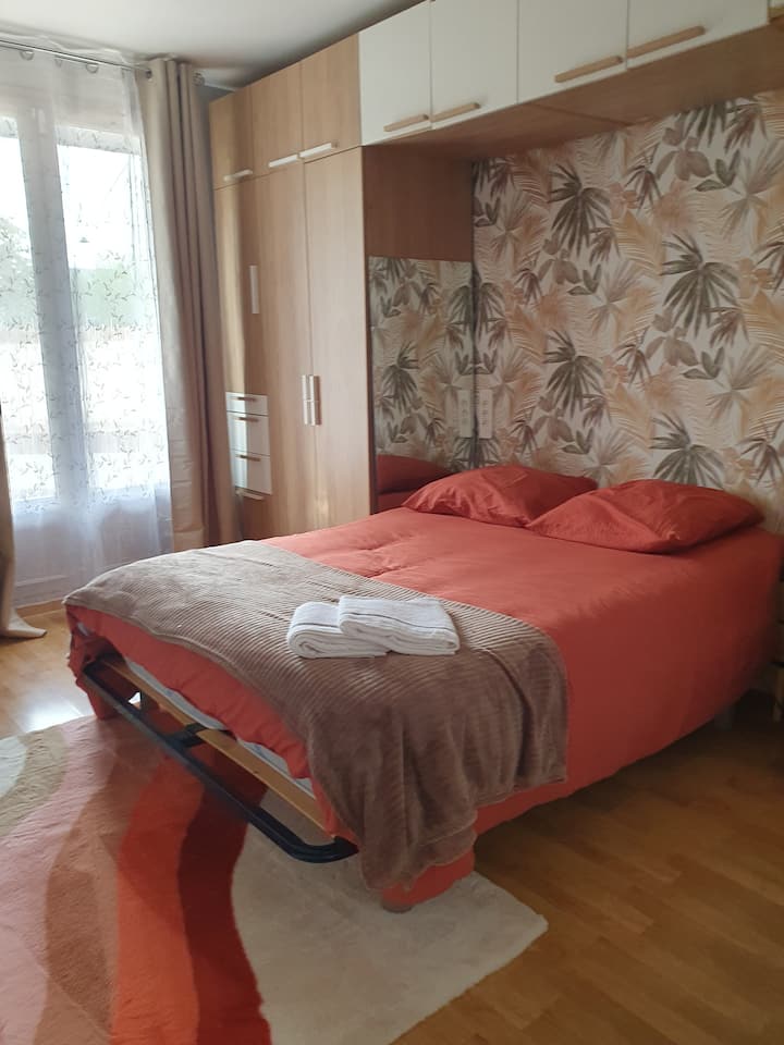 Dhomë gjumi 1
