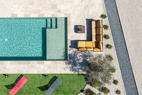 Villa – Saltwater Heated Pool – 10 Min Federal Park