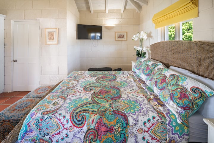 საძინებელი 4