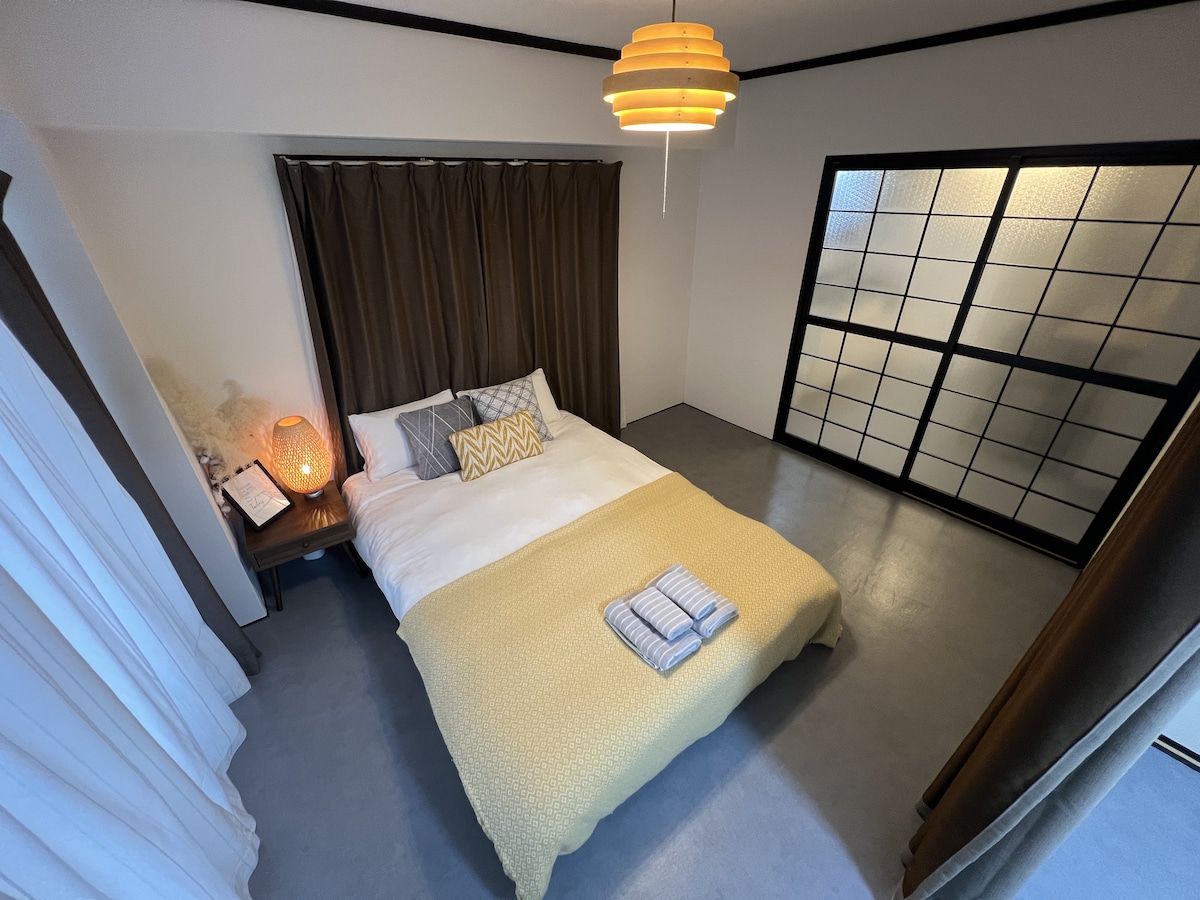 Higashi-Shin 301] 2 bedrooms/5 people/microwave/washing