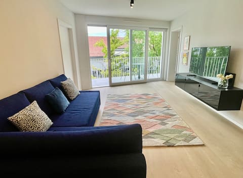 Modern new apartment in a great location