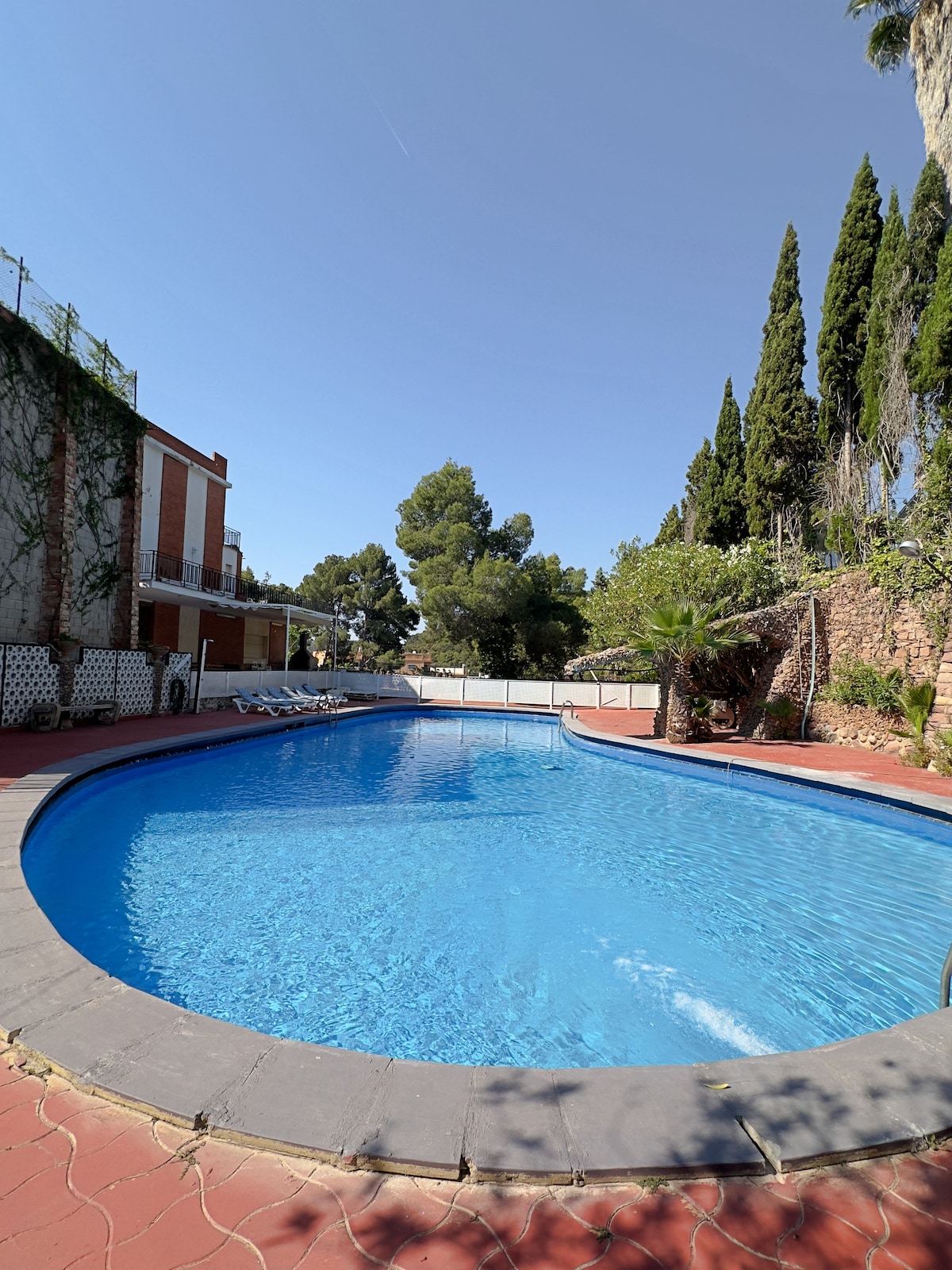 Vivienda en Serra