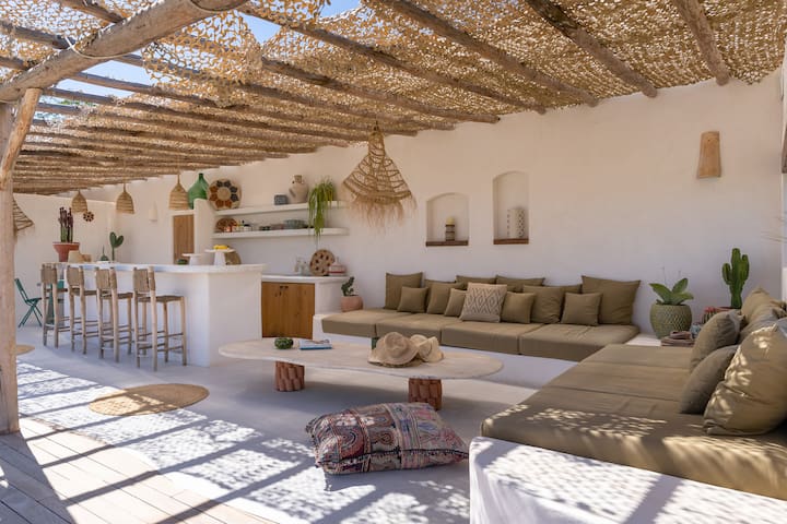 YS Conciergerie managed Airbnb listing 1