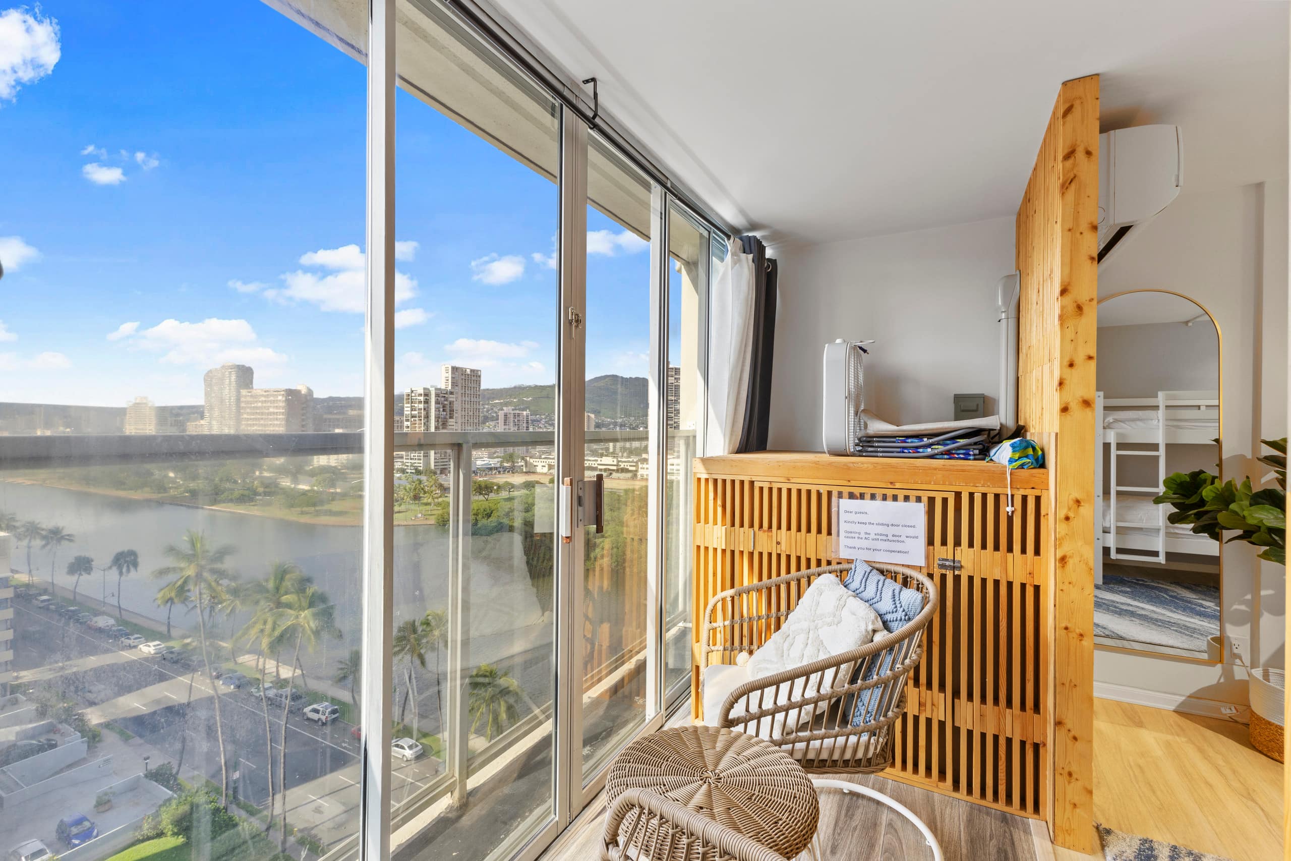 15FL-Spacious Family/Group Studio-Central Waikiki! - Image 33