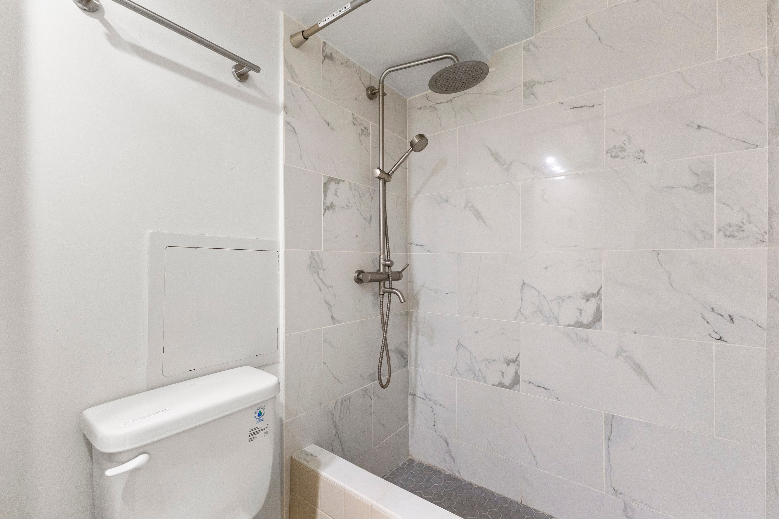 15FL-Spacious Family/Group Studio-Central Waikiki! - Image 30
