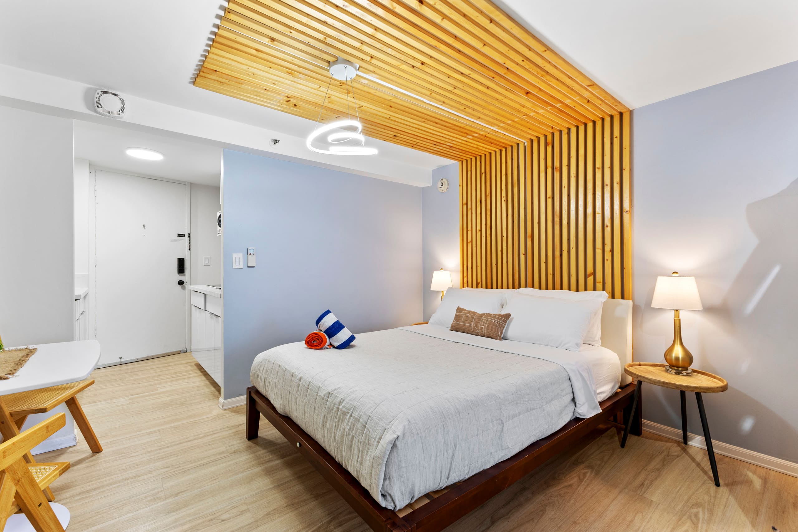 15FL-Spacious Family/Group Studio-Central Waikiki! - Image 14