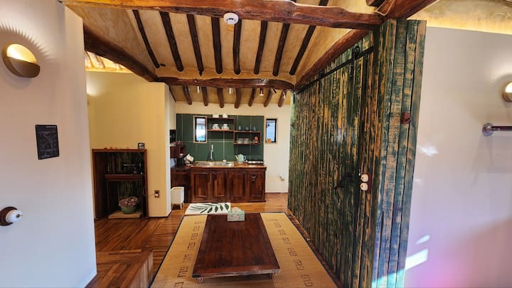 Land Yourself In This Picturesque Vintage House - Corea del Sur