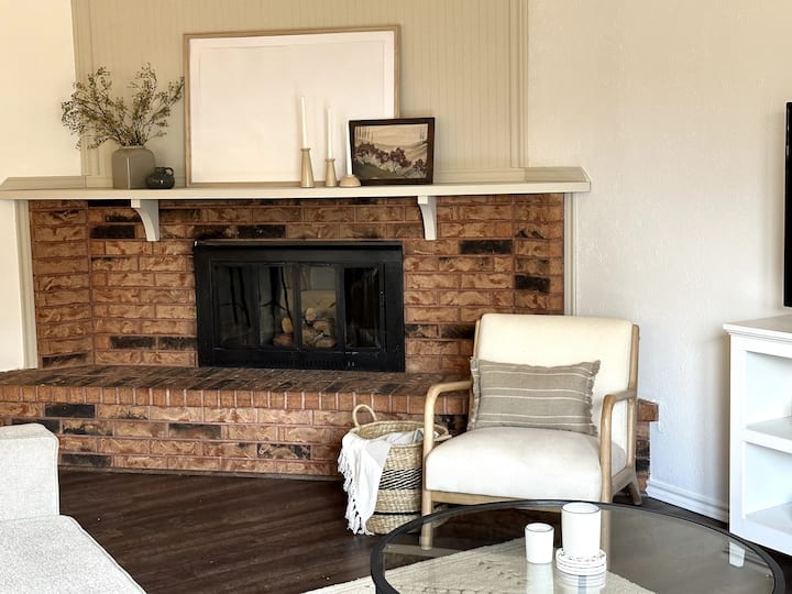 Central 3br 2bth L Family Friendly L King Bed - The Colony, TX