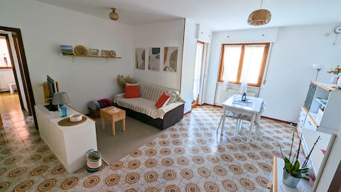 Top Airbnb: Spacious and bright two-room apartment 200m from the sea a Ventimiglia