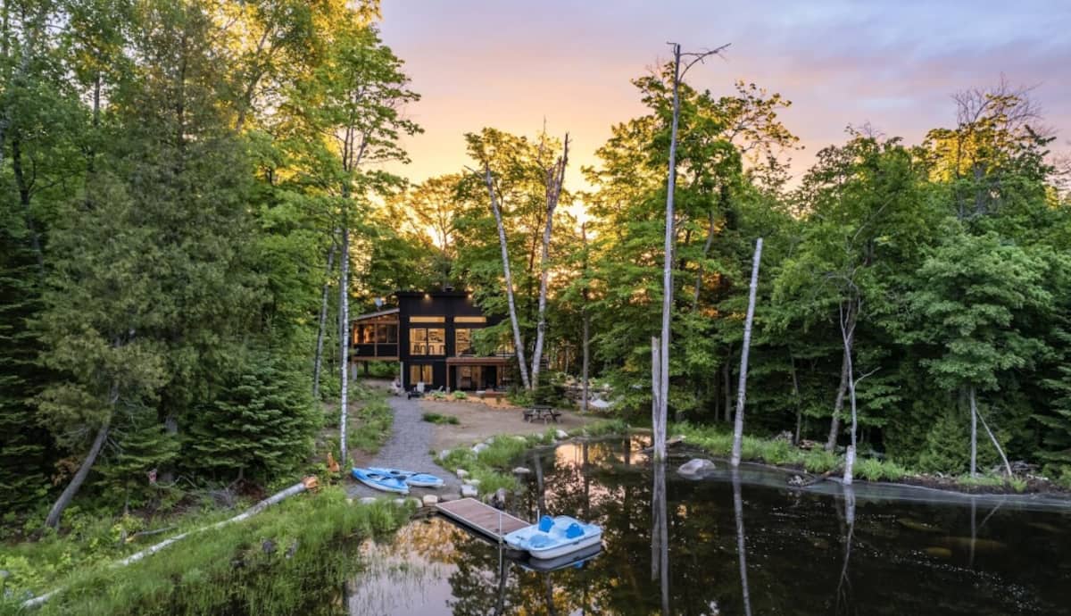 10 magnifiques chalets à louer au bord de l'eau | Nos Recos