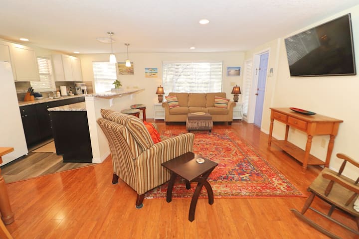 Peaceful, Quiet Getaway In Nsb! - New Smyrna Beach, FL