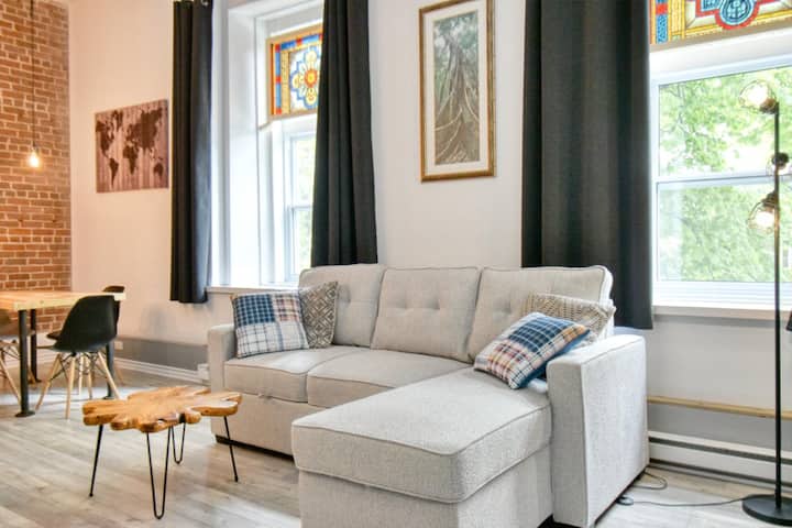 Splendide Condo Situé Dans Un Ancien Couvent - Quebec