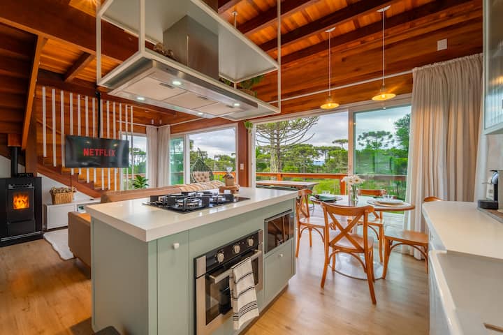 Chalé Confortável E Moderno - Bem Localizado - Bom Retiro