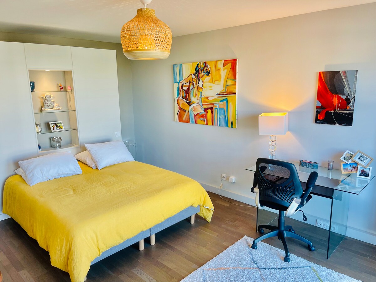 საძინებელი 1