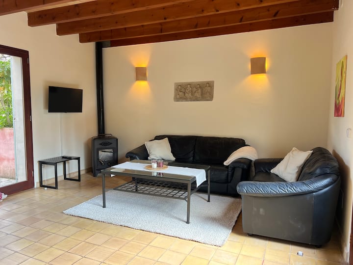 House & Pool For 4 People In A Quiet Environment - Mallorca